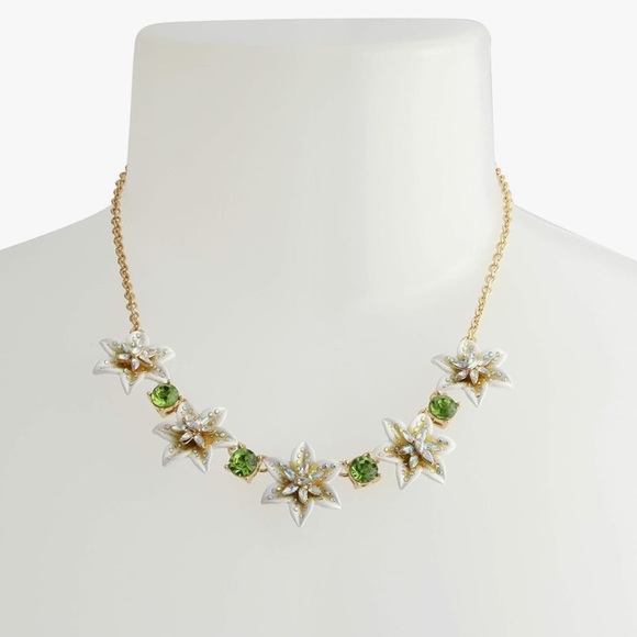 NWT Betsey Johnson White Lily Flower Green Crystal Floral Gold Necklace - Picture 6 of 6